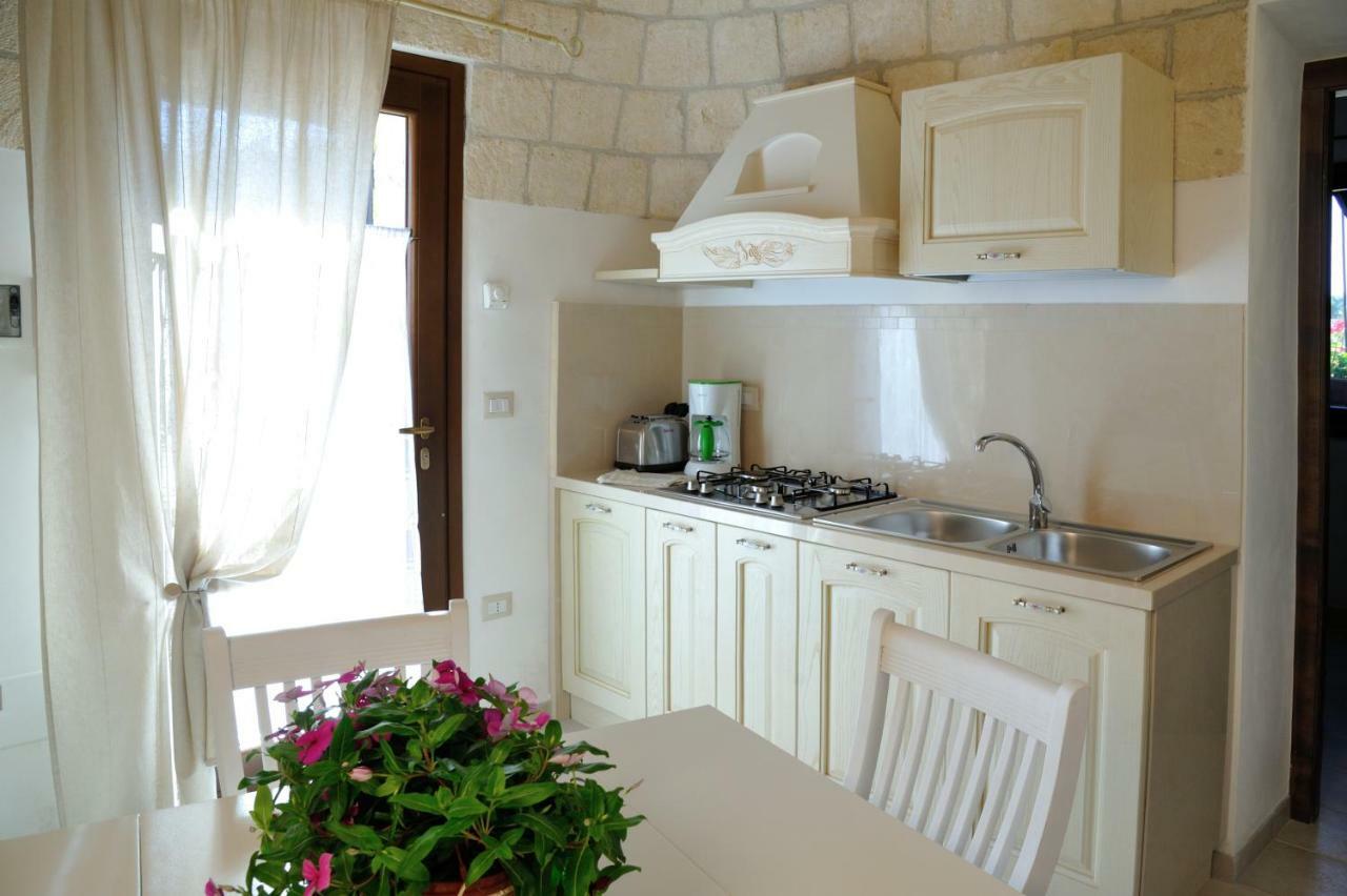 Trullo Delle Querce Suite Private Pool مارتينا فرانكا المظهر الخارجي الصورة